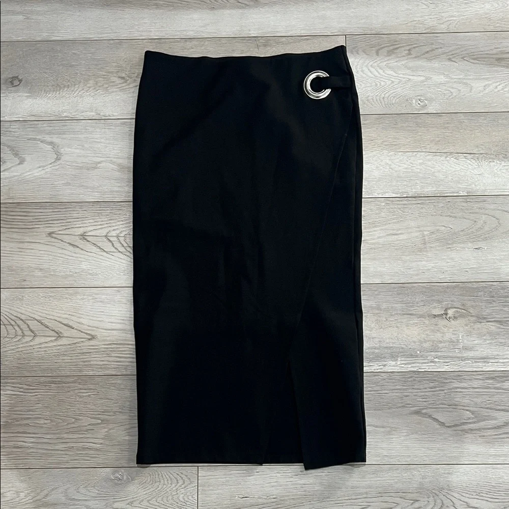 Topshop Elegant Black Pencil Skirt with Metallic Detail - Picture 1 of 5
